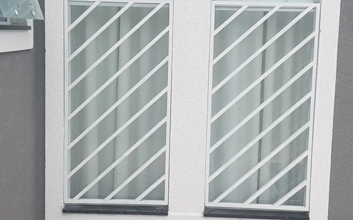 grade para janela em São Paulo ferro residencial sob medida modelo moderno